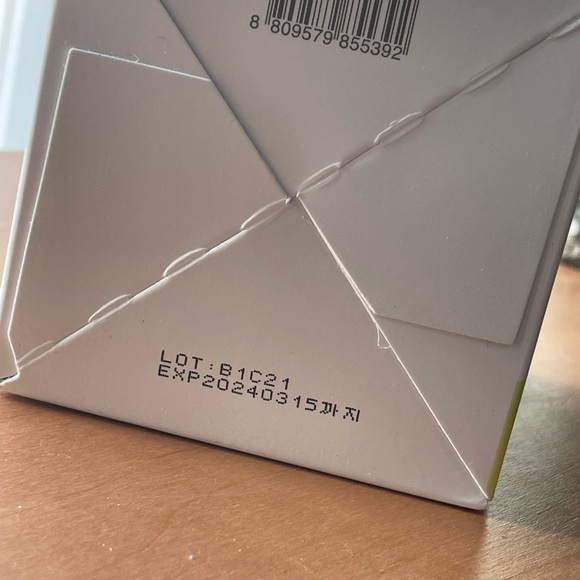 BRTC V10 Pore Cleansing Pads - Picture 5 of 6